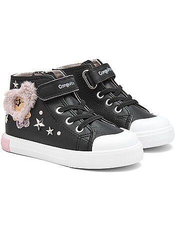 Zapatillas conguitos estrellas pelo