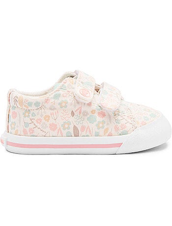 Zapatillas conguitos flores respetuosas