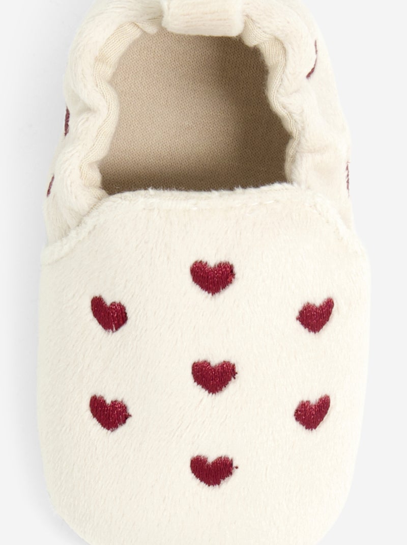 Zapatillas 'corazón' Beige - Kiabi