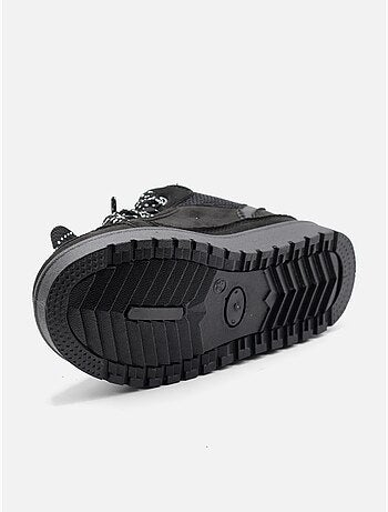 Zapatillas correa cruzada