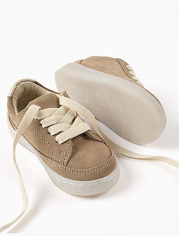 Zapatillas de ante con cordones