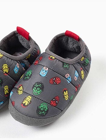 Zapatillas de casa acolchadas con estampado de los vengadores