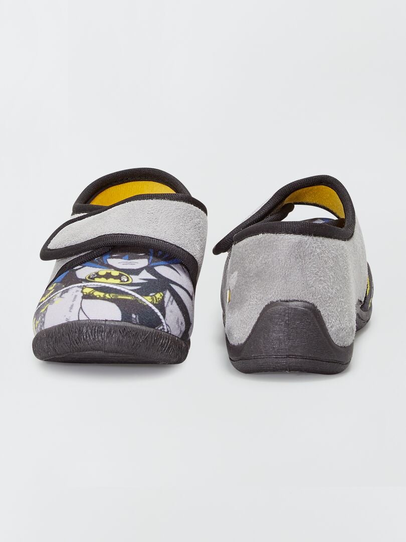 Zapatillas de casa 'Batman' de terciopelo gris - Kiabi