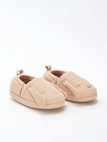 Zapatillas de casa con conejos