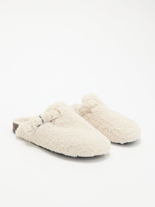 Zapatillas de casa con efecto borreguito y hebilla - Kiabi