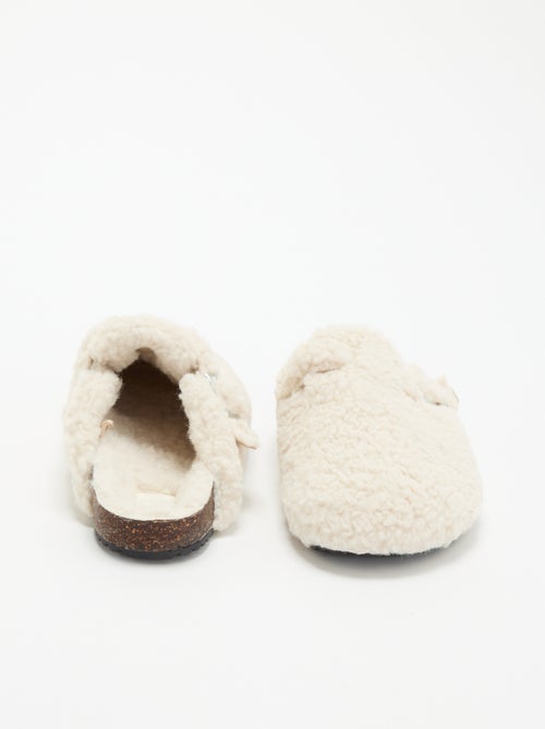 Zapatillas de casa con efecto borreguito y hebilla - Kiabi