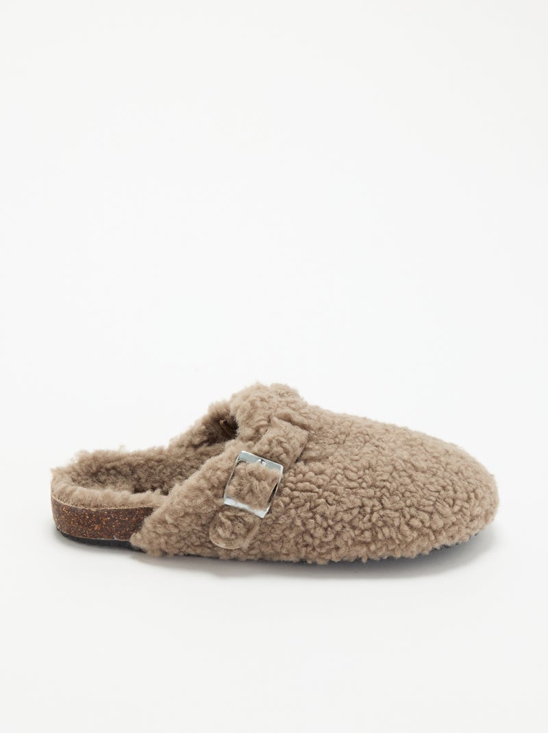 Zapatillas de casa con efecto borreguito y hebilla Marron - Kiabi