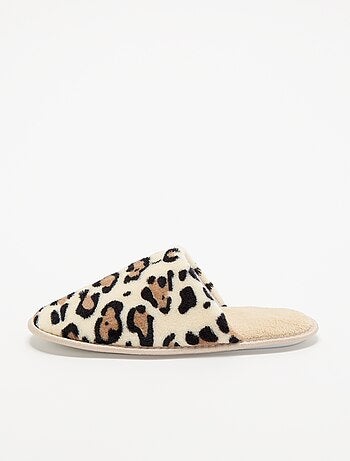 Zapatillas de casa con estampado de leopardo
