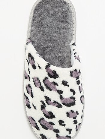 Zapatillas de casa con estampado de leopardo
