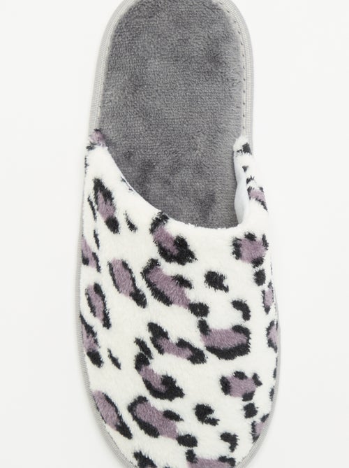 Zapatillas de casa con estampado de leopardo - Kiabi