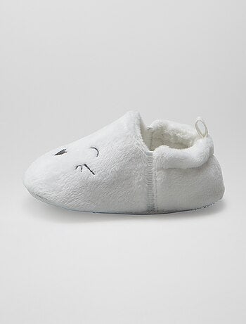 Zapatillas de casa de terciopelo