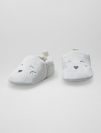Zapatillas de casa de terciopelo
