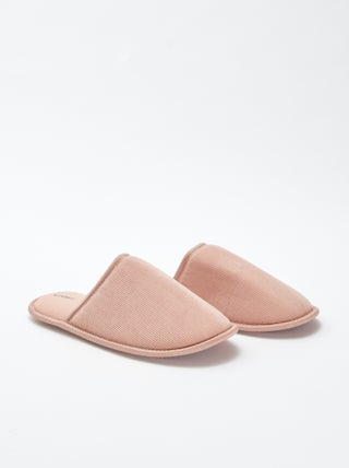 Zapatillas de casa destalonadas de terciopelo