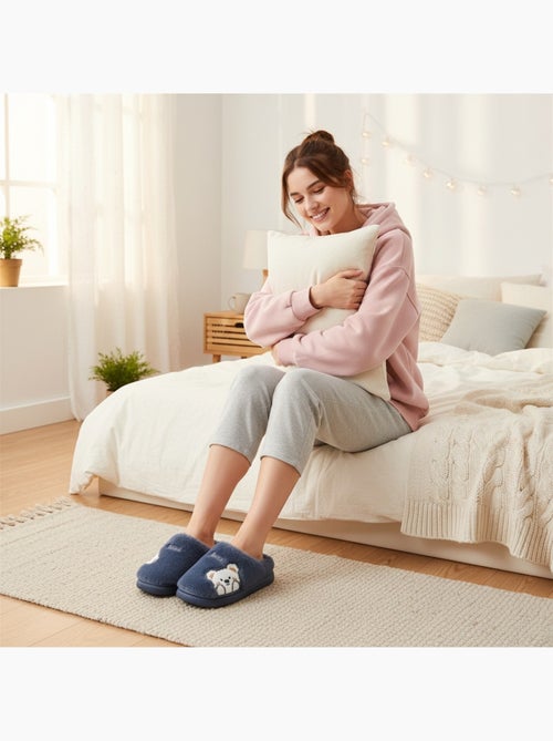 Zapatillas de casa mujer ozabi, peluche sintética, oso bordado - Kiabi Zapatillas de casa mujer ozabi, peluche sintética, oso bordado - Kiabi