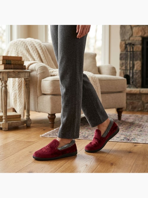 Zapatillas de casa mujer terciopelo Charentaises antideslizantes OZABI - Kiabi Zapatillas de casa mujer terciopelo Charentaises antideslizantes OZABI - Kiabi