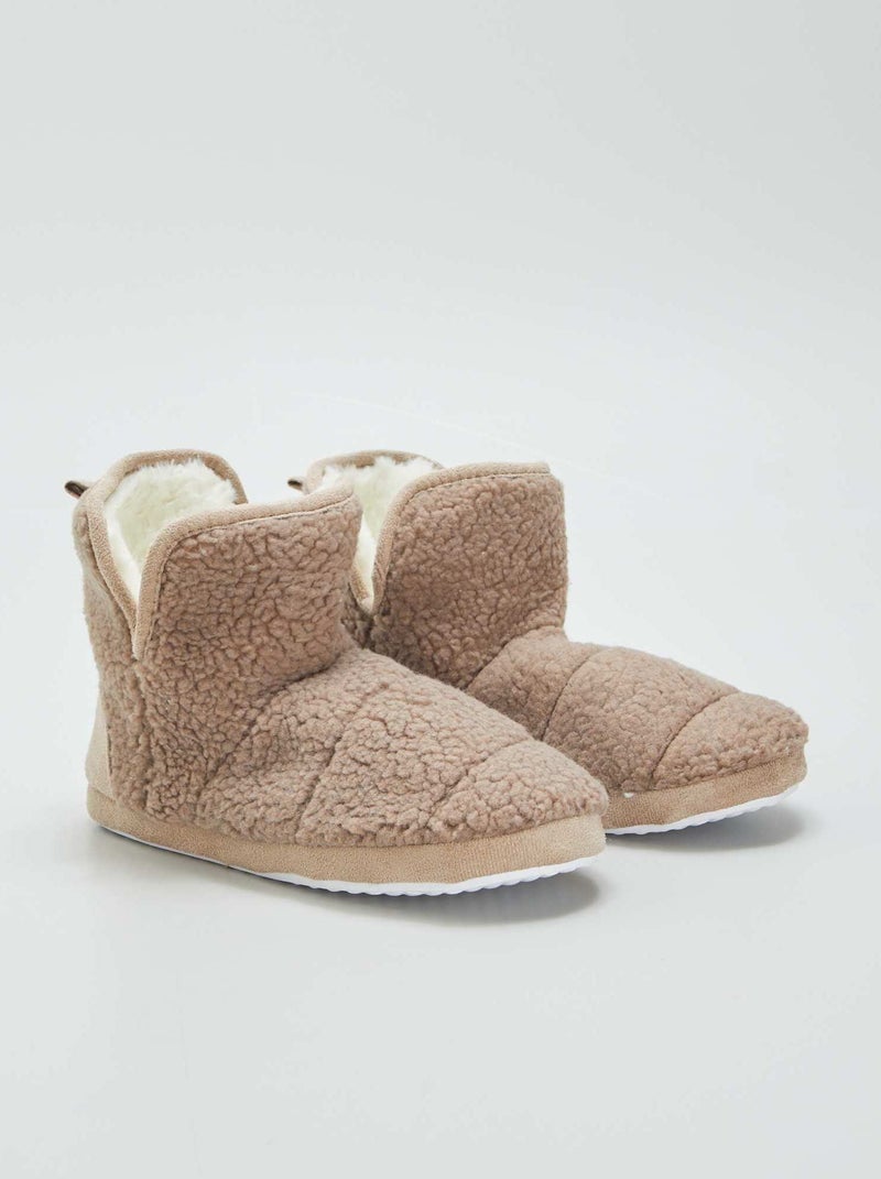 Zapatillas de casa tipo bota de borreguito MARRON - Kiabi
