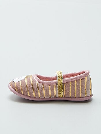 Zapatillas de casa tipo manoletinas 'gato'