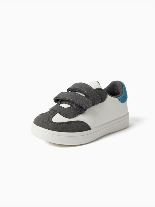 Zapatillas de contraste, mo fashion - Kiabi Zapatillas de contraste, mo fashion - Kiabi