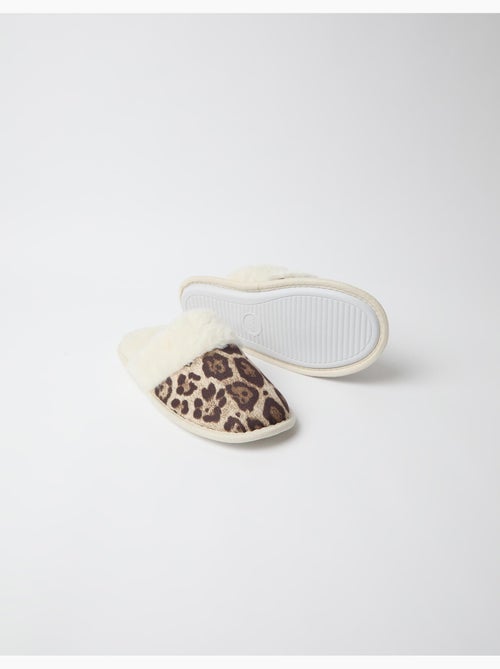 Zapatillas de dormitorio con estampado animal, mo fashion - Kiabi Zapatillas de dormitorio con estampado animal, mo fashion - Kiabi