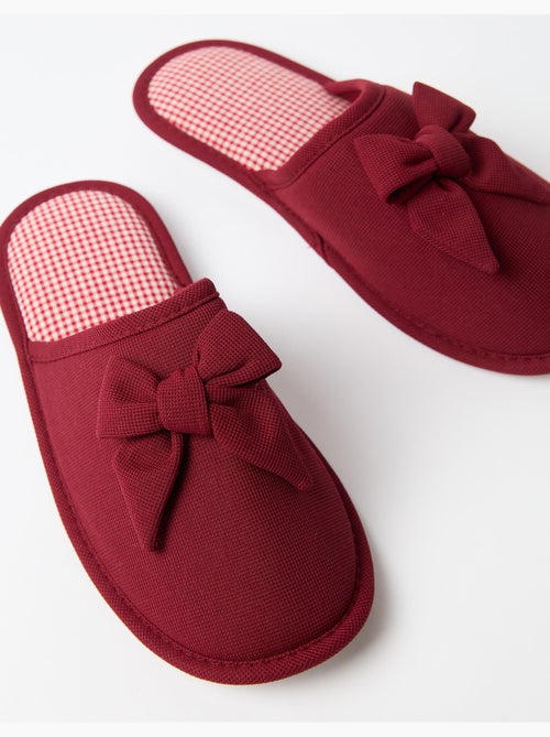 Zapatillas de dormitorio de vichy, mo fashion - Kiabi Zapatillas de dormitorio de vichy, mo fashion - Kiabi