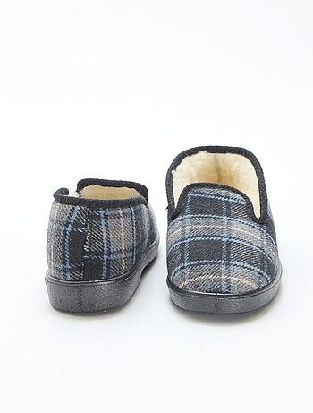 Zapatillas de estar en casa a cuadros