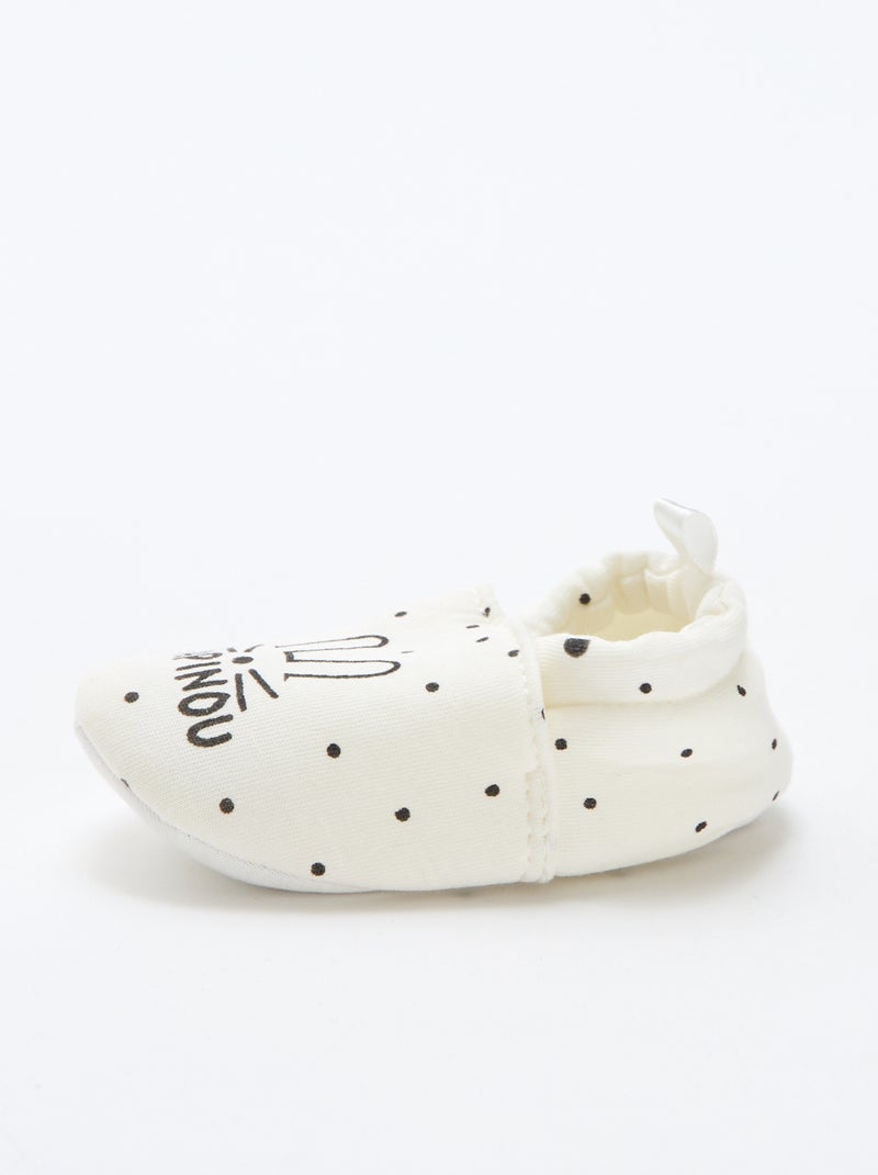 Zapatillas de estar en casa de tela con estampado animal Blanco - Kiabi
