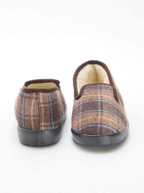 Zapatillas de estar por casa a cuadros - Kiabi