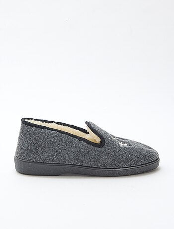 Zapatillas de estar por casa forradas con bordes en contraste