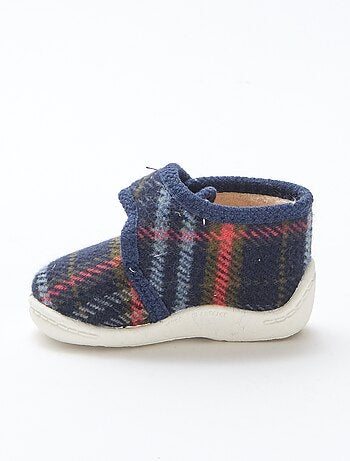 Zapatillas de estar por casa forradas con cierres de velcro