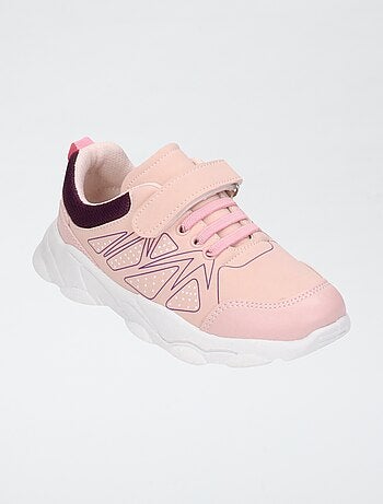 Zapatillas de malla con velcros y cordones elásticos