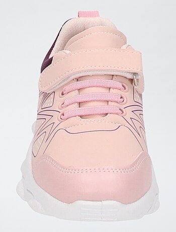 Zapatillas de malla con velcros y cordones elásticos