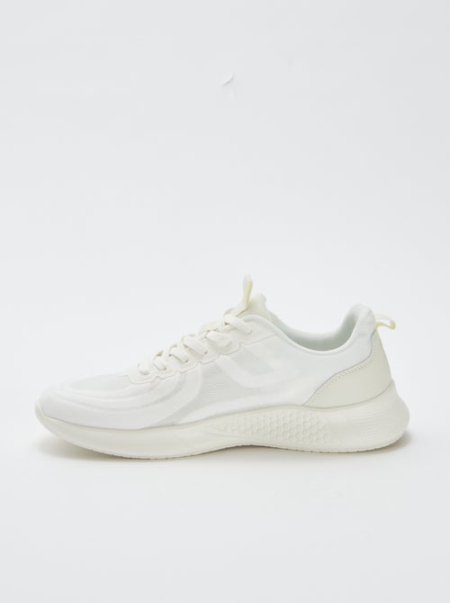 Zapatillas de malla tipo running con cordones - Kiabi