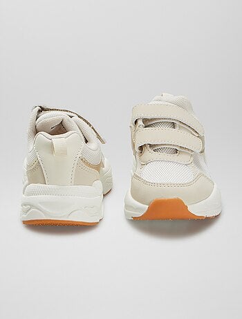 Zapatillas de material sintético y malla