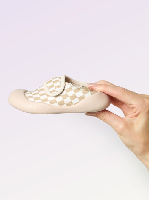 Zapatillas de motricidad 4 'para caminar' - Kitchoun - Kiabi Zapatillas de motricidad 4 'para caminar' - Kitchoun - Kiabi