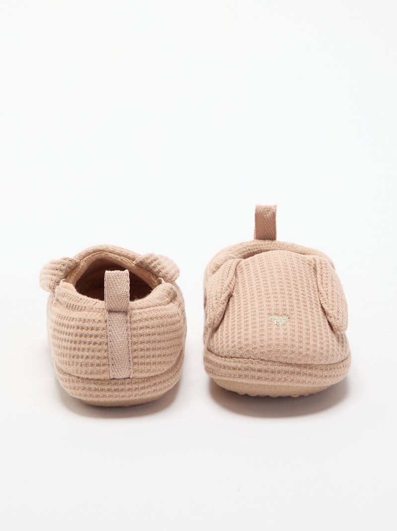 Zapatillas de nido de abeja Marron - Kiabi