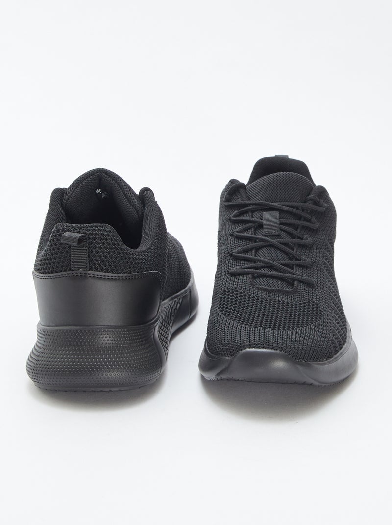 Zapatillas de running lisas con cordones Negro - Kiabi