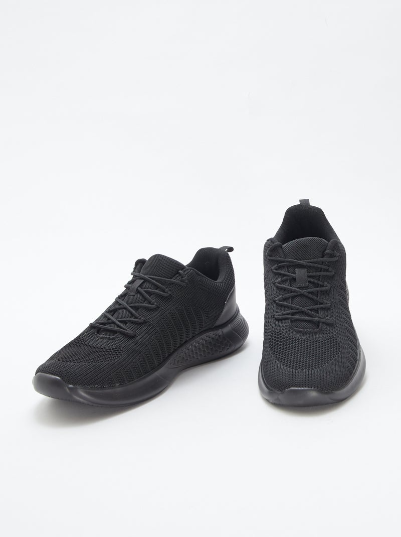 Zapatillas de running lisas con cordones Negro - Kiabi