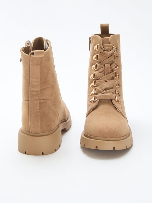 Zapatillas de trekking con ojales dorados - Kiabi