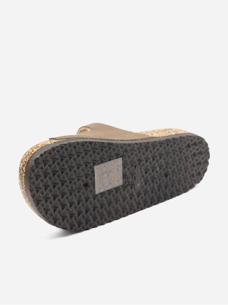 Zapatillas de tres tiras Marrón - Kiabi