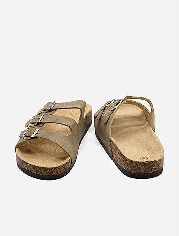 Zapatillas de tres tiras
