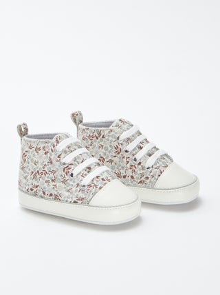Zapatillas deportivas altas a cuadros