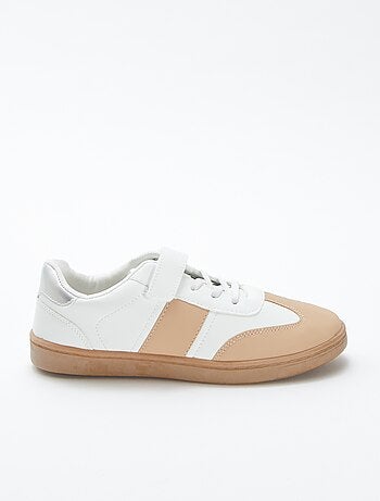 Zapatillas deportivas bajas con cordones elásticos + velcro