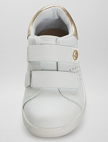 Zapatillas deportivas bajas con velcros