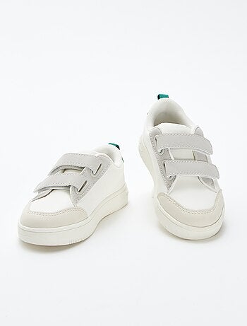 Zapatillas deportivas bajas con velcros