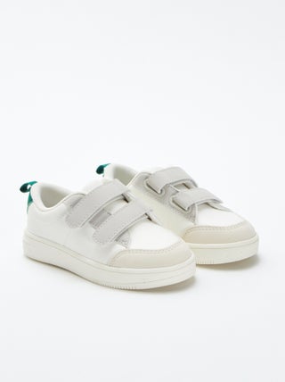 Zapatillas deportivas bajas con velcros