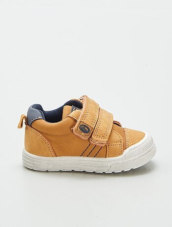 Zapatillas deportivas bajas con velcros