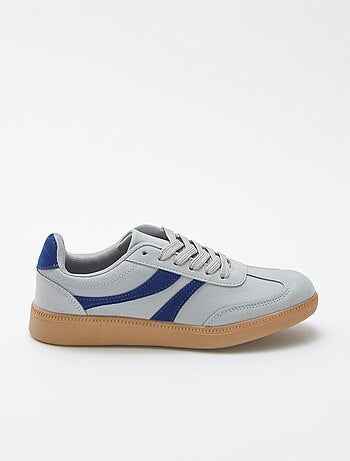 Zapatillas deportivas bicolores con cordones