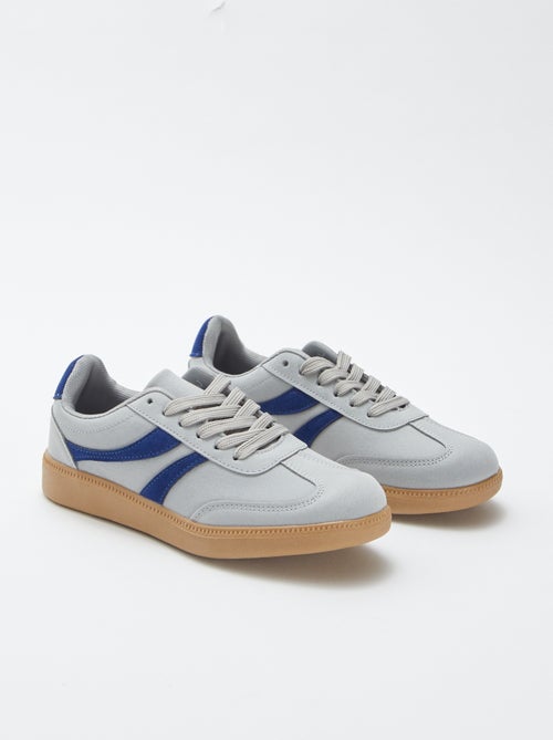Zapatillas deportivas bicolores con cordones - Kiabi