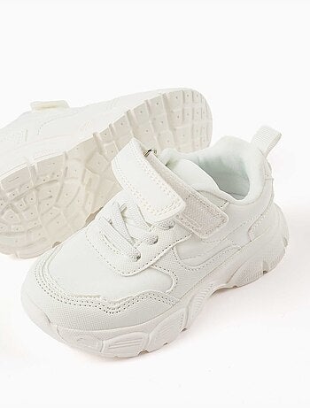 Zapatillas deportivas combinadas con forro de malla