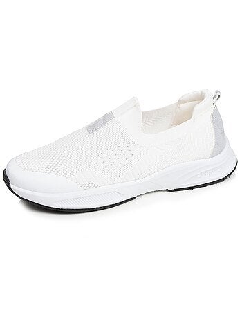 Zapatillas deportivas cómodas, duraderas, suela con memoria de forma y fáciles de poner Isotoner